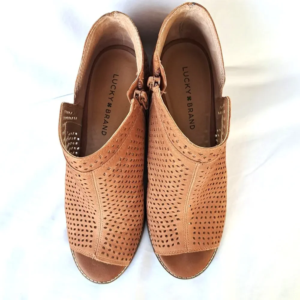 Lucky Brand Jazley Wedge Heels Size 10 Brown Perforated Leather Peep Toe Bootie